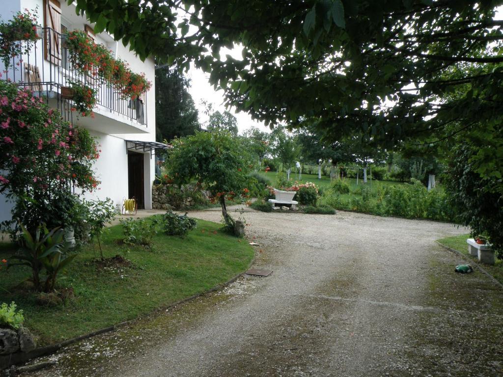 Chambres D'Hotes Le Pavillon Du Charme Cousances-les-Forges Exterior foto